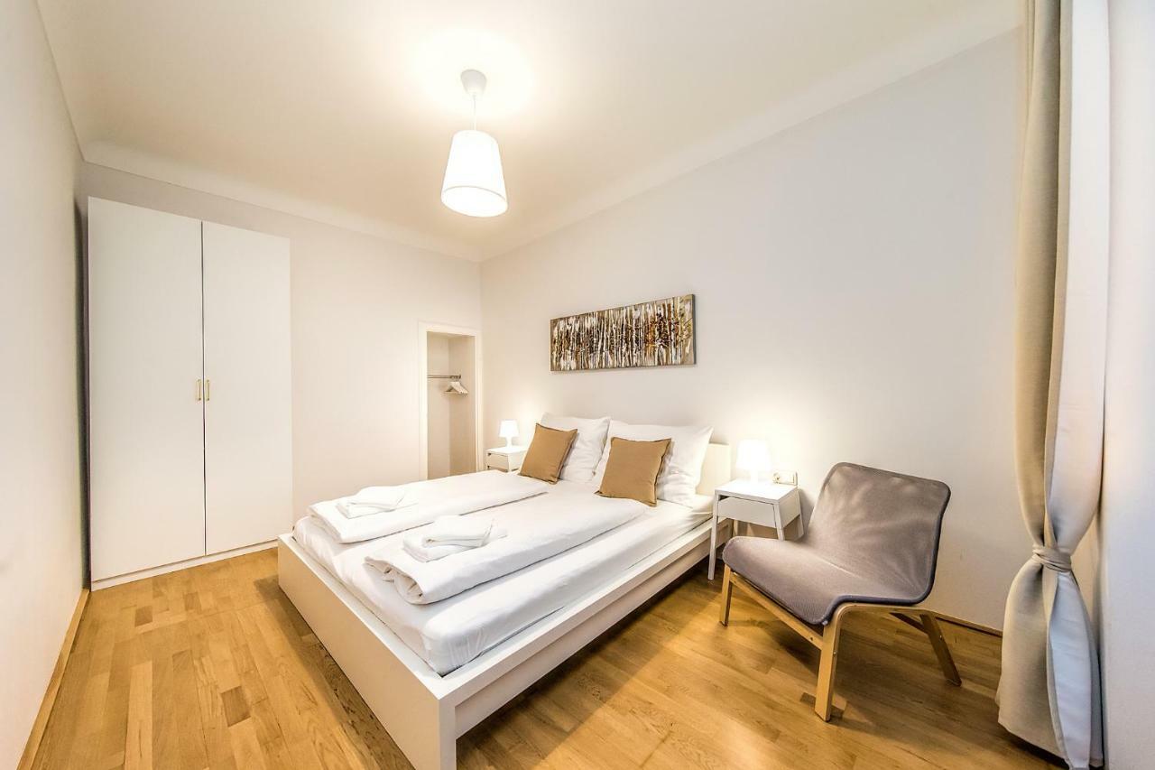Beautiful City At Famous Ballgasse Apartamento